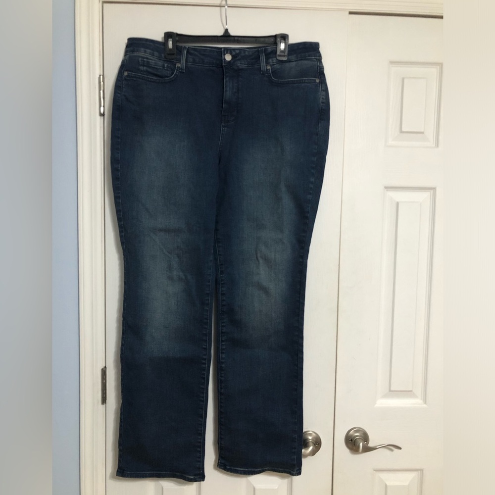 NYDJ‎ Marilyn Straight Leg Jeans in Dark Blue Wash size 16 lift tuck technology